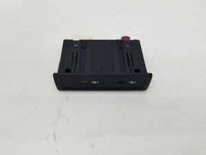 2019 MERCEDES CLA C118 USB PORT CONNECTOR OEM A2478204002 - Picture 1 of 7