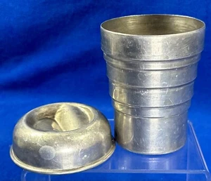 MEZCLADOR REMOLINO AÑOS 40 vaso mezclador de bebidas de metal (1 c/237 ml) (patentado 16 de julio de 1940) - Imagen 1 de 9