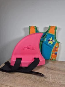 ZOGGS Giacca da Bagno Bambini Gilet Aiuto Galleggiante Età 4-5 Anni (Petto 22") + SwimFin - Foto 1 di 11