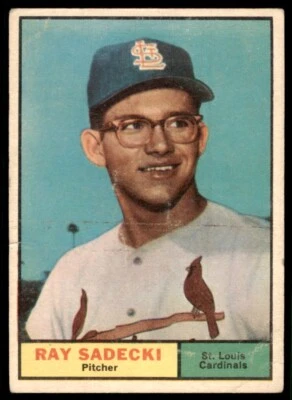 1961 Topps Baseball Card (Damaged) Ray Sadecki St. Louis Cardinals #32 - Image 1 of 2