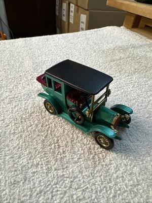Matchbox 1970 Lesney Models Of Yesteryear Y-3 Green 1910 Mercedes Benz Limousine - Image 1 of 4