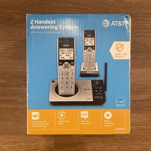 AT&T 2 Handset Sistema di Risposta Digitale ID Chiamante Annuncio CL82207 Sigillato - Foto 1 di 6