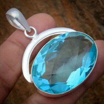 Atractivo colgante hecho a mano de plata de ley 925 con piedras preciosas de topacio azul de Londres de 2" Foto 1 de 4