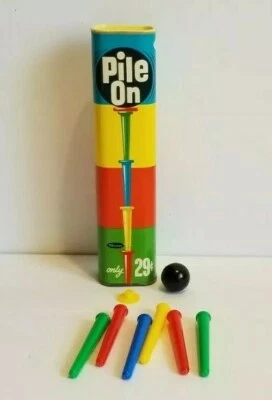 Vintage 1962 Whitman Pile On Game No.4458 USA Baby Boomer - Image 1 of 4