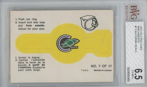 Insertos de anillo O-Pee-Chee 1973-74 #7 sellos de California - BGS EX-MY+ 6,5 - Imagen 1 de 2