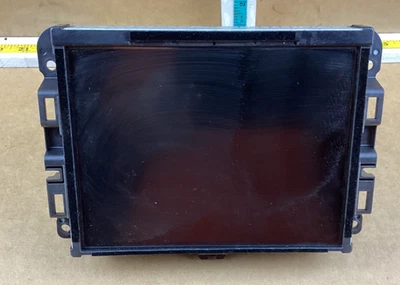 Jeep Cherokee 2014-2017 equipo de audio receptor de radio reproductor de CD 68211955 AM OEM Foto 1 de 4