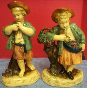 Vintage 2er Set Borghese Keramik Figuren Junge Mädchen 7" T Trauben Metallstock keine Chips - Bild 1 von 8
