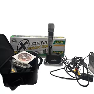 Sistema de karaoke portátil Magic Sing ET12K V12 2070 canciones con bolsa y caja de accesorios - Imagen 1 de 8