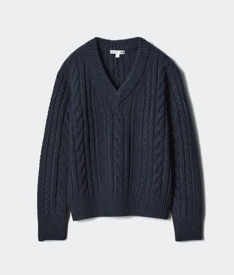 Uniqlo x JW Anderson Cable Knit Navy Blue Sweater V Neck Long Sleeve Size M - Image 1 of 4