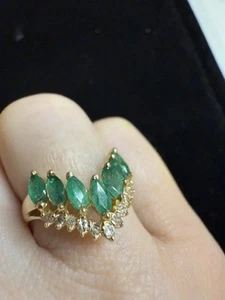 Beautiful Solid 14k Yellow Gold Emeralds Diamonds Ladies Ring Size 5.25 - Picture 1 of 15