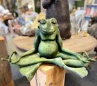 Bronze Grenouille Yoga Méditant Vert Relaxant Sculpture Croix à Pattes