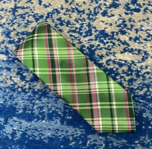 Corbata de seda hecha a mano a cuadros The Tie Bar verde rosa plata blanca sesgada negra - Imagen 1 de 4
