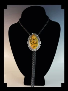 Bolo de jaspe de ley y abejorro hecho a mano por Joe Paul - Imagen 1 de 7