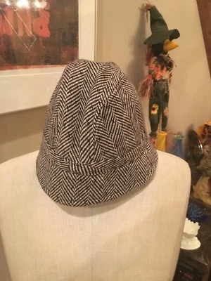 Sombrero cubo marca Gap talla pequeño en patrón espiga. ¡Envío GRATIS! Foto 1 de 4