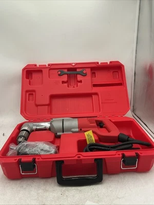 Kit de taladro de ángulo recto con mango en D Milwaukee 3107-6 1/2 pulgada. Foto 1 de 4