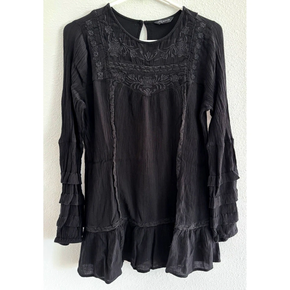 Top de mujer Lucky Brand túnica negra mediana bordada boho campesina occidental Foto 1 de 4