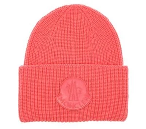 NEW MONCLER CORAL PINK KNIT 100% WOOL LOGO BEANIE HAT ONE SIZE - Picture 1 of 4