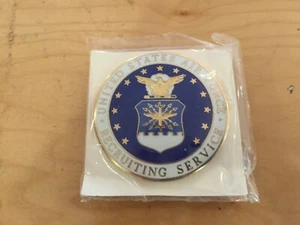 usaf pin, recruiting service new old stock, 1992 - Picture 1 of 3