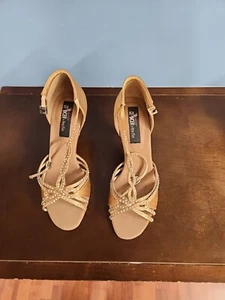 Ladies Very Fine Rhythm Shoes Size 9.5 - Picture 1 of 9