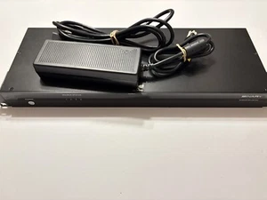 Binary B-520-MTRX-230-4x4 HDMI Matrix Switch con alimentatore - TESTATO - Foto 1 di 11