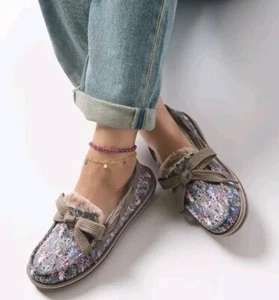 Skechers Bobs Too Cozy The Cat's Meow Memory Foam Slippers Size 8 NEW! - Picture 1 of 2