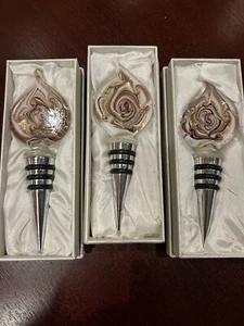 Lot of 3 Wine Bottle Stoppers, Glass~Mauve, Gold & White New in Satin Lined Box - Picture 1 of 5