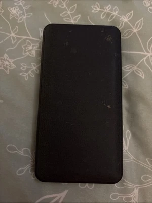 Cargador rápido de batería portátil Mophie Powerstation 10.000 mAh 18 W USB C PD - USADO Foto 1 de 4