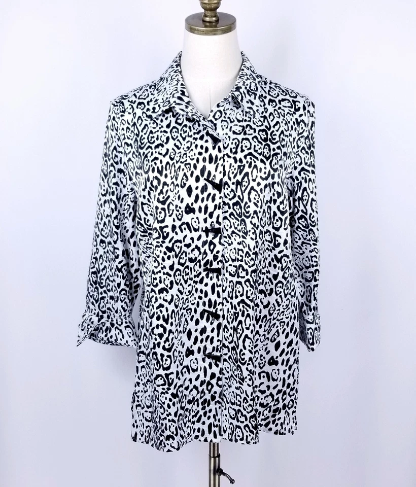 Multiples Artsy Animal Print Jacket Size M Black White Shimmer Button Up - Image 1 of 4