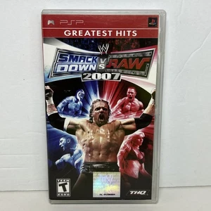 WWE Smackdown Vs. Raw 2007 (PlayStation PSP) CIB completo y probado (ver fotos) - Imagen 1 de 6