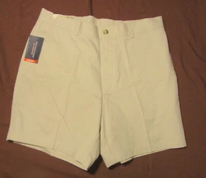 Roundtree & Yorke Men’s Chino Shorts, Beige, Flat Front, Cotton, Size 38, NEW - Picture 1 of 7