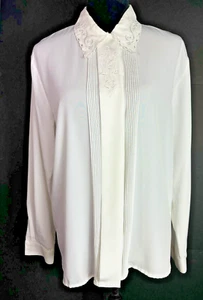 Claudia Richard Womens Vtg Blouse Size 8 Pleated Embroidery White Long Sleeves - Picture 1 of 10