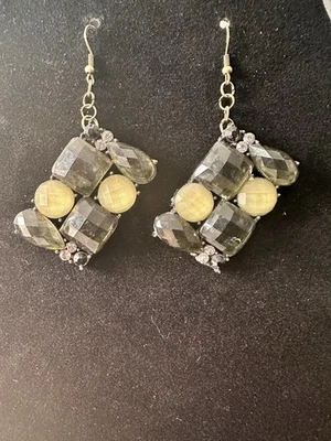 Green Rectangular Gem Shaped Earrings Bronze - Image 1 of 3