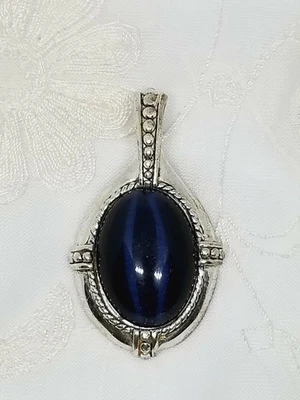 HERMOSO COLGANTE KENNETH COLE TONO PLATA ESTRELLA DE LA INDIA CRISTAL AZUL ZAFIRO Foto 1 de 3