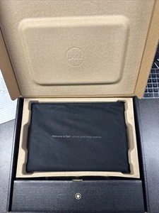 Dell Latitude 5000 5350 13.3" Laptop Intel Core Ultra 1.3 Ghz 16 GB Ram 256 GB - Picture 1 of 3