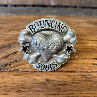 Fivelas de cinto coração saltitante almas góticas Y2K Gunmetal Lucky 13 - Imagem 1 de 4