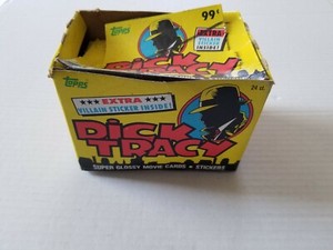 18 Unopened Dick Tracy Cards 1990
