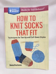 How to Knit Socks That Fit : Techniques for Toe-Up and Cuff-down - Foto 1 di 2