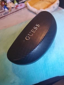 FUNDA RÍGIDA GUESS NEGRA GAFAS AUTÉNTICAS - Imagen 1 de 4