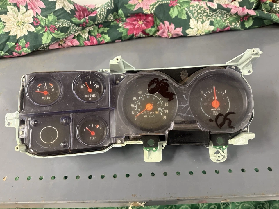 Cuadro de instrumentos Chevy GMC TRUCK 1973-1980 73-80 OEM #2 Foto 1 de 4