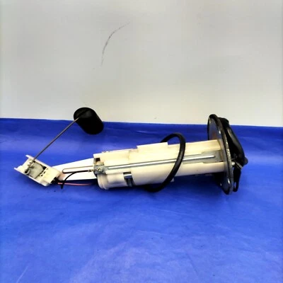 Bomba de combustible gasolina Kawasaki ER-6F / ER-6N / EX650 (2011-2016) - 49040-0706 Foto 1 de 4