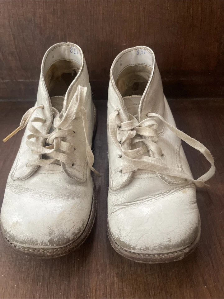 Zapatos Buster Marrón Cuero 2 O Vintage Talla 4-7 Tiene Campana Para Cordón Foto 1 de 4