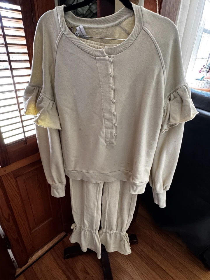 Moletom de ombro com babado Meghan - Imagem 1 de 4