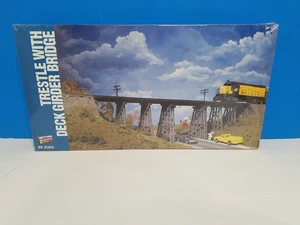 Walthers 933-3147 HO Trestle W/Steel Deck Girder Bridge Structure Kit NEW SEALED - Picture 1 of 3