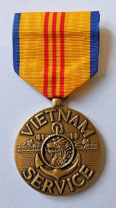 UNITED STATES MERCHANT MARINE VIETNAM SERVICE MEDAL RIBBON FULL SIZE - Picture 1 of 5