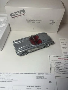 Corvette convertible Danbury Mint 1959 Inca Silver LE con caja y certificado de autenticidad sin techo - Imagen 1 de 16