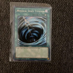 Mystical Space Typhoon Secret Rare SGX4-END14 - Bild 1 von 1