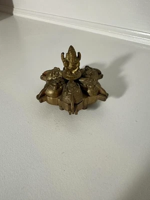 Bronze diya oil lamp - traditional indian lamp - Image 1 of 4