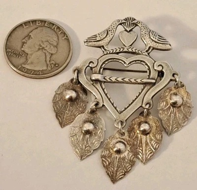 Broche prendedor David Andersen Noruega plata esterlina Solje Akerdrakt besando pájaros Foto 1 de 4