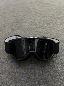 Supreme Smith Black Snow/ Ski Goggles - Picture 1 of 3