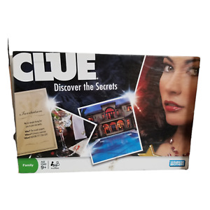 Clue Board Game Discover the Secrets 2008 Hasbro Complete Game